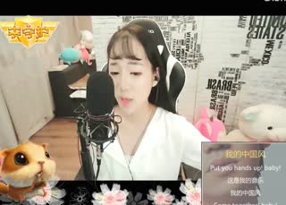 嘻哈妹子翻唱《龙电天下》~好有感觉~