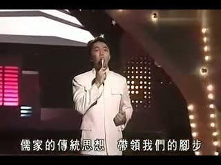 周星驰88年演唱《我是中国人》，星爷的歌声你们听过没？笑趴了
