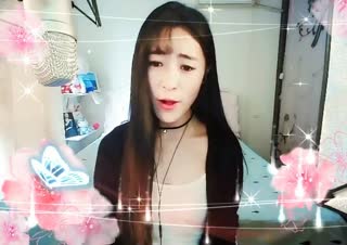 最近很火的一首歌《爱要逃》~妹子唱的很好听~