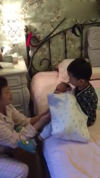 孩子你这不是摇一摇，有气直说别这样啊！