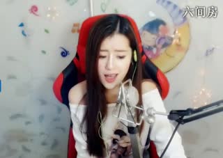 六间房性感主播✌兔兔兔兔兔子✌ 秀唱视频