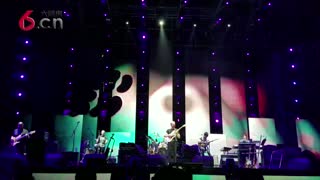 长阳音乐节 朴树与歌迷深情对唱 16.08.26