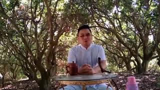 祁不凡林间唠微时代草根创业经