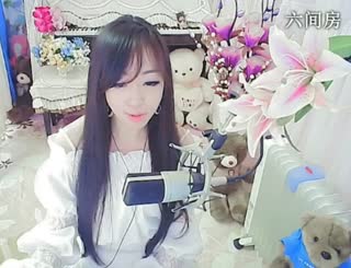六间房秀场真人主播╭&equiv;★妙人儿ご 直播中