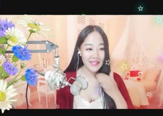 草原最美的花是那《火红的萨日朗》~