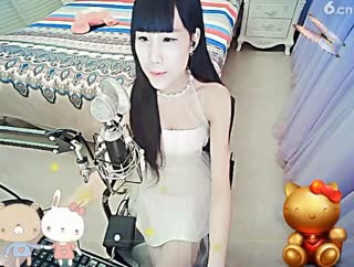 你怎么舍得让我的泪流向海~付出的感情永远找不回来
