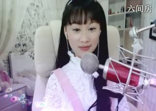 六间房美女主播゛﹏❤〆傣族姑娘雉児秀场直播