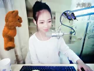六间房美女主播恋心♥小初心视频直播