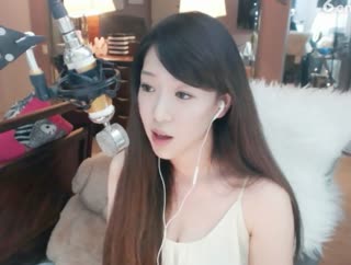 《没有你陪伴我真的好孤单》~我的心好慌乱被恐惧填满