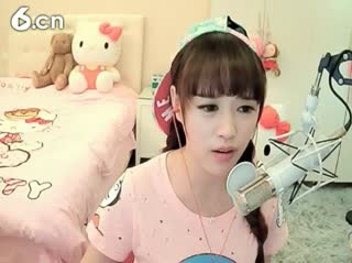 六间房实力女主播啃德鸡，真的不是柳岩 秀high歌