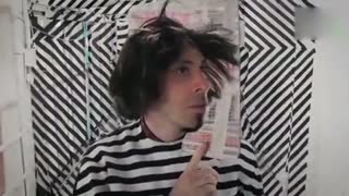 一支乐队做了一个视觉欺骗MV，非常碉堡！看完眼睛要炸了！