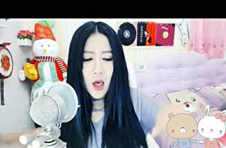 俏皮主播翻唱英文歌曲《hello Mr DJ》~