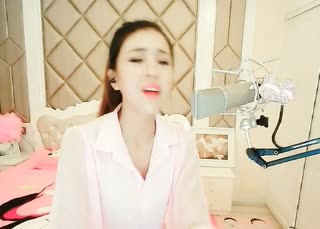 《我相信》希望~我相信伸手就能碰到天