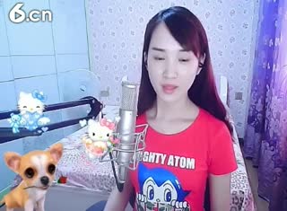 六间房甜美女主播╰&hearts;小鹿乱撞？ 互动直播中