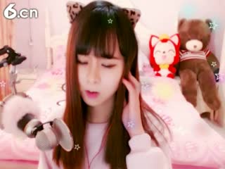 猫耳萌妹子翻唱《月半小夜曲》
