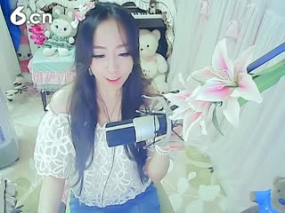 六间房热门女主播╭≡★妙人儿ご
