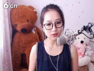 六间房唱歌聊天室`╰♫╮`小二童