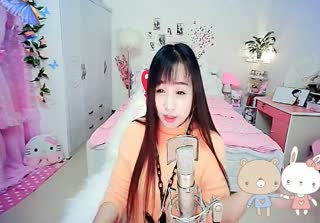 美女主播一首《憨哥哥爱上大美妞》瞬间被洗脑~