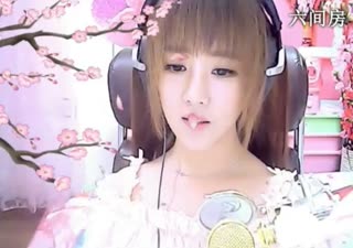 六间房美女主播☜小鱼儿❦☞秀唱视频