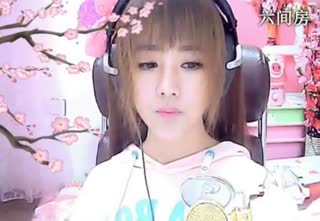 六间房美女主播☜小鱼儿❦☞直播间互动