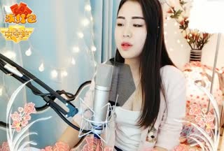 我那不胖也不瘦的《丫头》~你总拼命找减肥的理由~