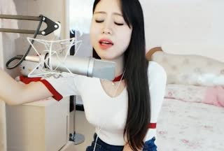 MM翻唱王菲《催眠》~声音很有特点