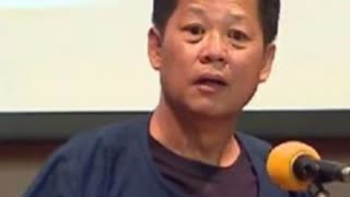 中国女子泰国白庙侧卧照引庙主不满