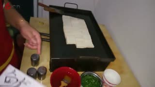 铁板嫩豆腐，路边铁板豆腐