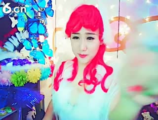 六间房可爱主播银发魔女💋莜筱兮 在线交友聊天