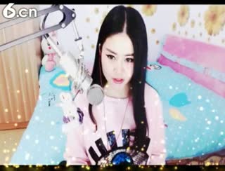 六间房美女主播♬♪百音百顺♪♬秀唱视频