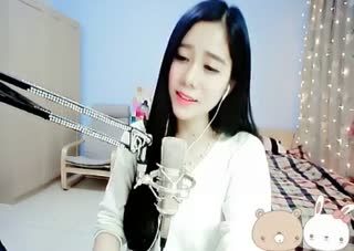 人美歌甜~萌妹子翻唱《飞鸟和鱼》
