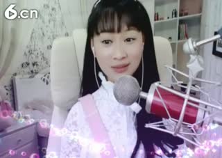 六间房美女主播゛﹏❤〆傣族姑娘雉児秀场直播