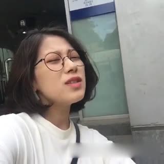蛇精病的妹子 已报警