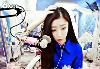 六间房美女主播╰❤小妖精💜╮视频聊天