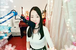 你随风飘扬的笑~有《迷迭香》的味道~