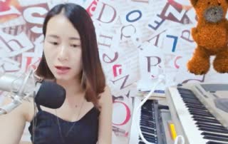 《我的唇吻不到我爱的人》~你转身看不见我的心疼