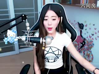 六间房甜美主播✿Anne-菲菲互动直播中
