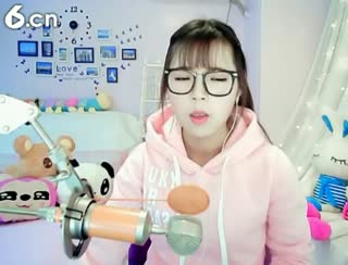 六间房呆萌女主播晴缘互动直播中