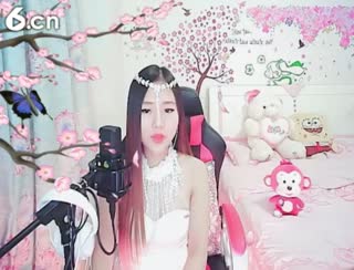 六间房热门美女梦瑶❤代理在线交友聊天